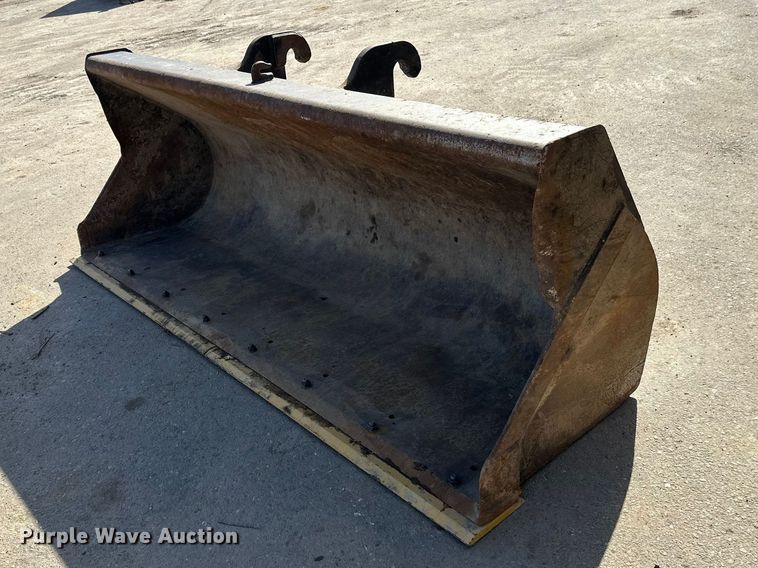 image for item FK1679 2012 Caterpillar 420F backhoe