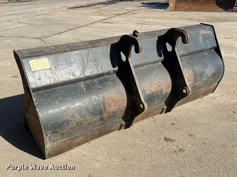 image for item FK1679 2012 Caterpillar 420F backhoe