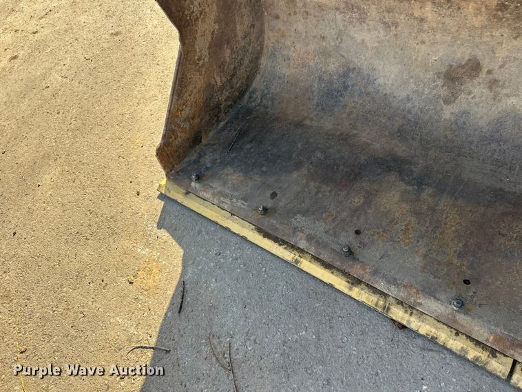 image for item FK1679 2012 Caterpillar 420F backhoe