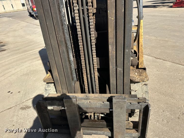 image for item FK1680 Caterpillar GC20 forklift