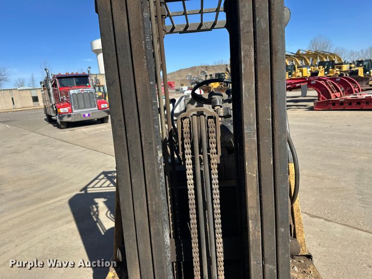 image for item FK1680 Caterpillar GC20 forklift