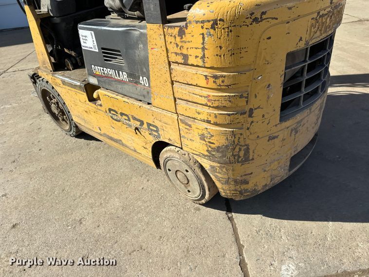 image for item FK1680 Caterpillar GC20 forklift
