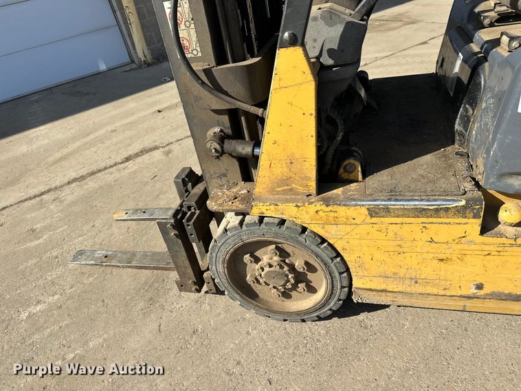 image for item FK1680 Caterpillar GC20 forklift