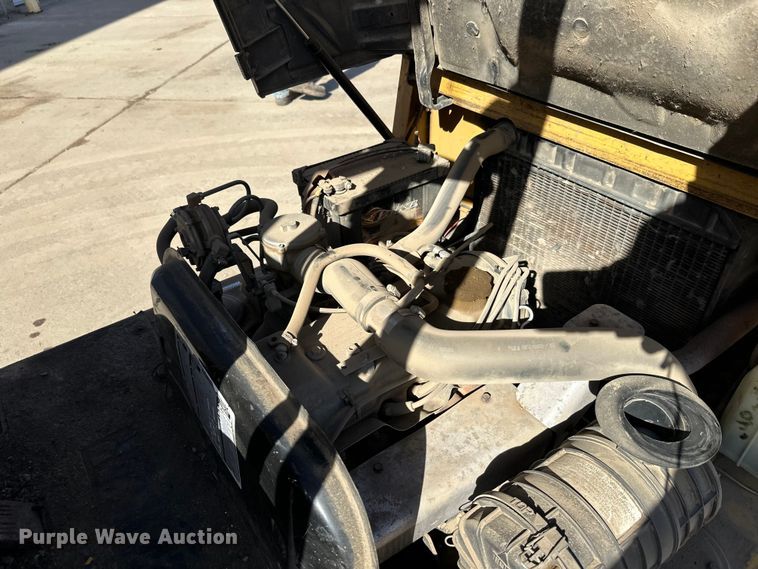 image for item FK1680 Caterpillar GC20 forklift