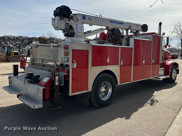 image for item FK1681 1992 Peterbilt 579 utility / service truck