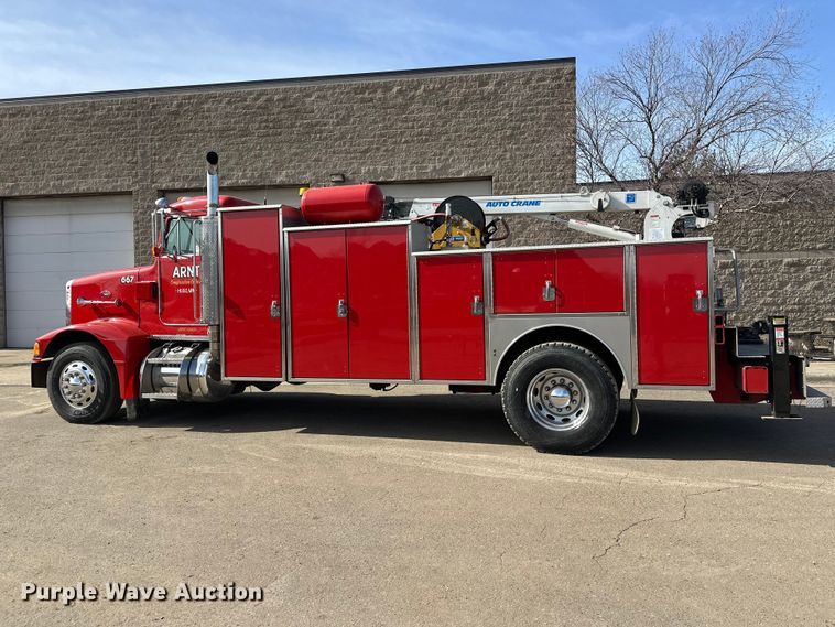 image for item FK1681 1992 Peterbilt 579 utility / service truck