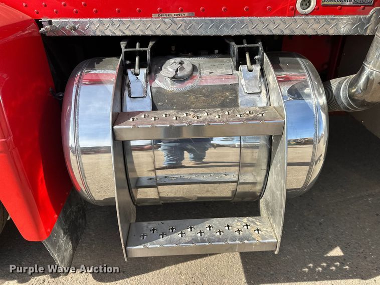 image for item FK1681 1992 Peterbilt 579 utility / service truck