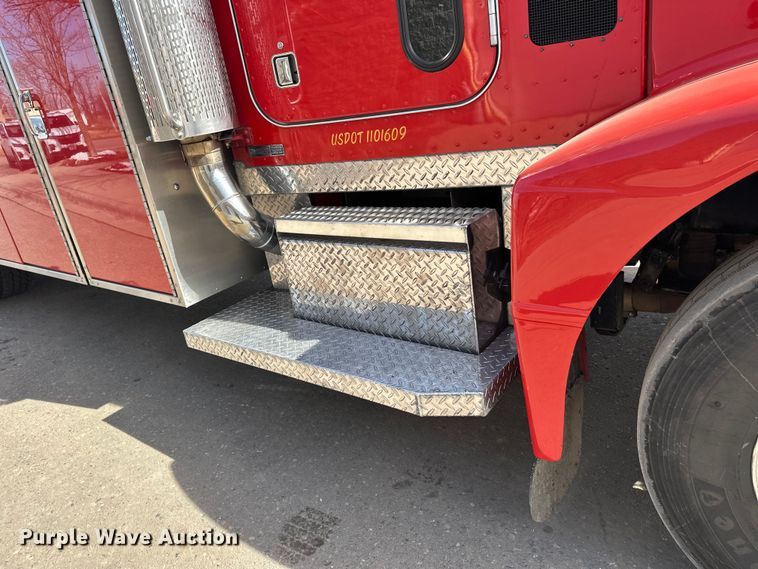 image for item FK1681 1992 Peterbilt 579 utility / service truck