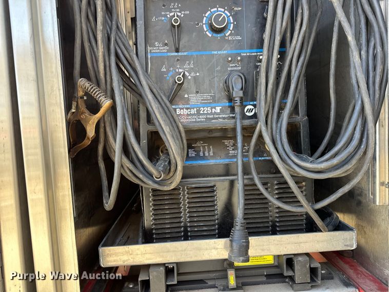 image for item FK1681 1992 Peterbilt 579 utility / service truck