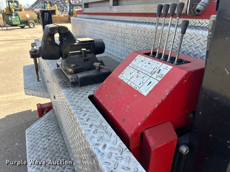 image for item FK1681 1992 Peterbilt 579 utility / service truck