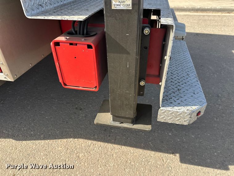 image for item FK1681 1992 Peterbilt 579 utility / service truck