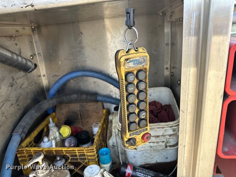 image for item FK1681 1992 Peterbilt 579 utility / service truck