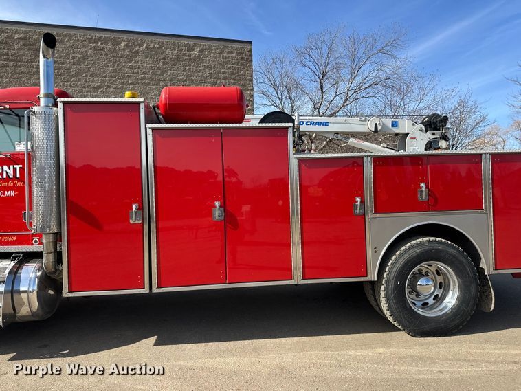 image for item FK1681 1992 Peterbilt 579 utility / service truck