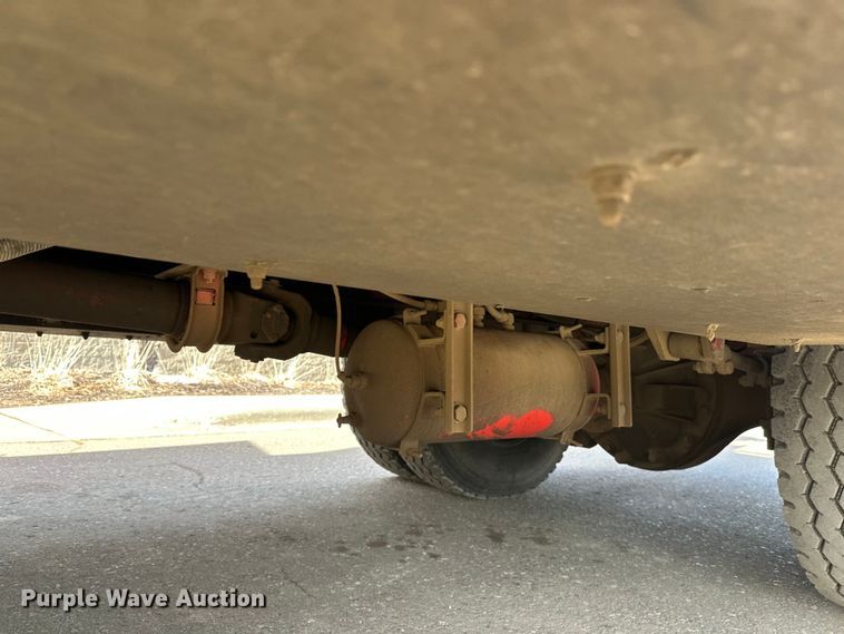 image for item FK1681 1992 Peterbilt 579 utility / service truck