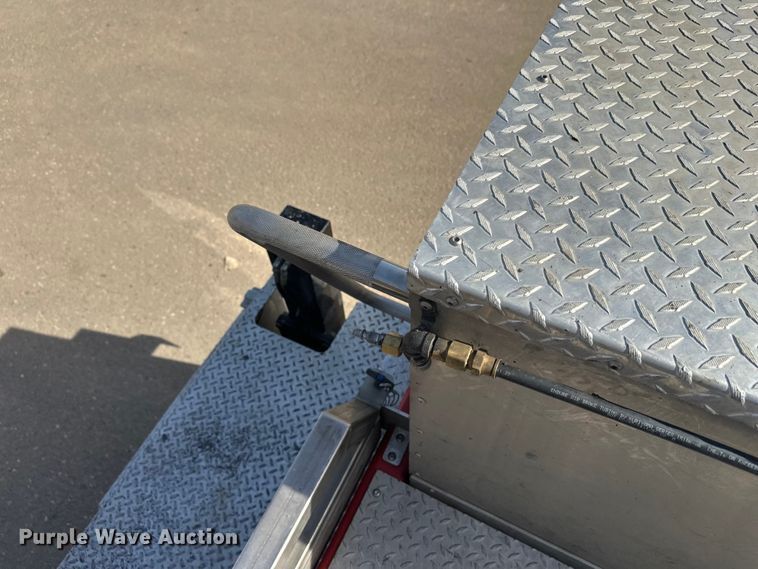 image for item FK1681 1992 Peterbilt 579 utility / service truck