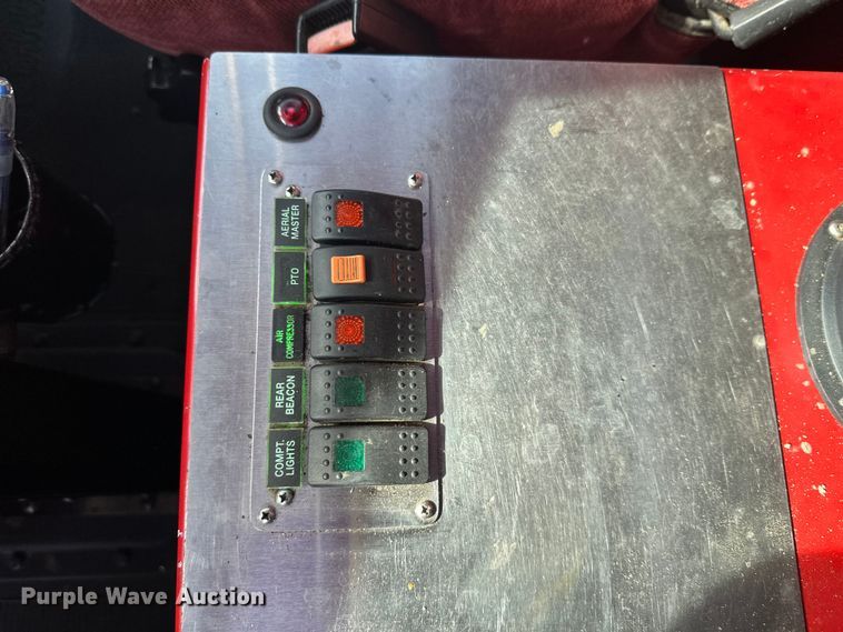 image for item FK1681 1992 Peterbilt 579 utility / service truck