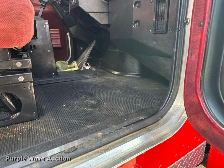 image for item FK1681 1992 Peterbilt 579 utility / service truck