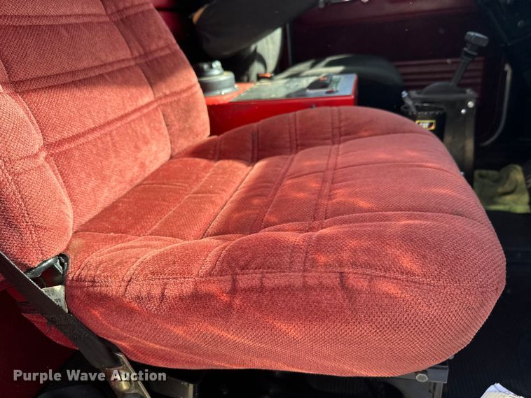 image for item FK1681 1992 Peterbilt 579 utility / service truck