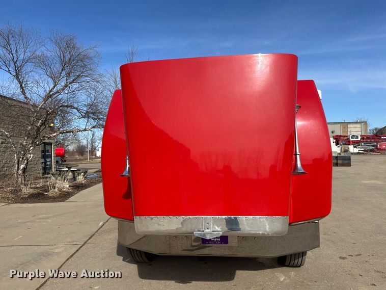 image for item FK1681 1992 Peterbilt 579 utility / service truck