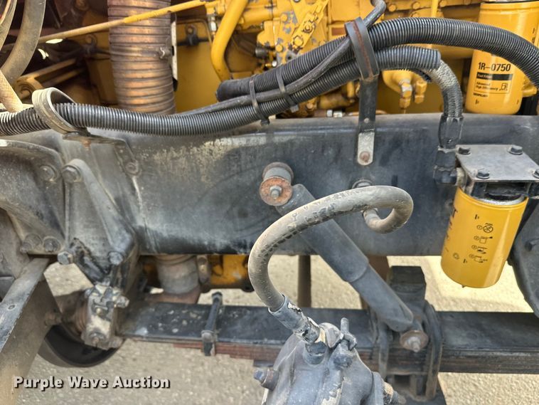 image for item FK1681 1992 Peterbilt 579 utility / service truck