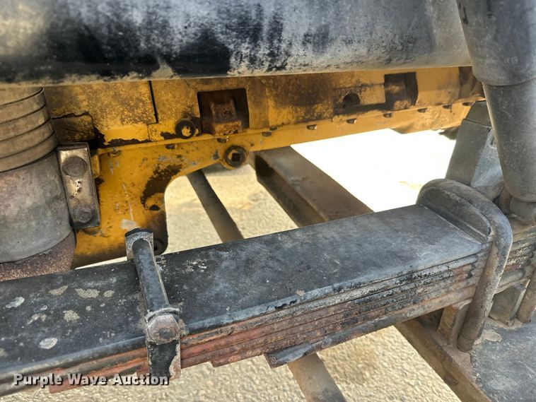 image for item FK1681 1992 Peterbilt 579 utility / service truck