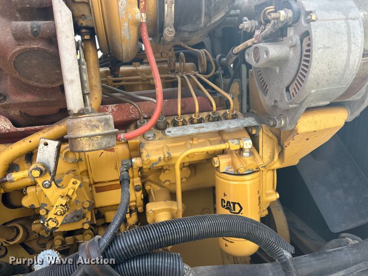 image for item FK1681 1992 Peterbilt 579 utility / service truck