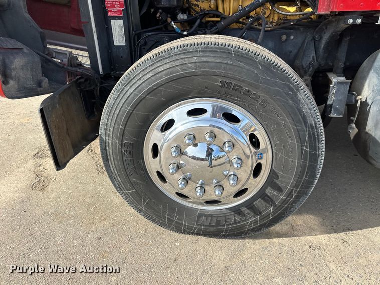 image for item FK1681 1992 Peterbilt 579 utility / service truck