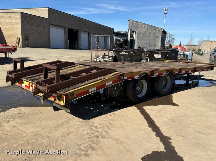 image for item FK1684 1997 Trail King Industries equipment trailer