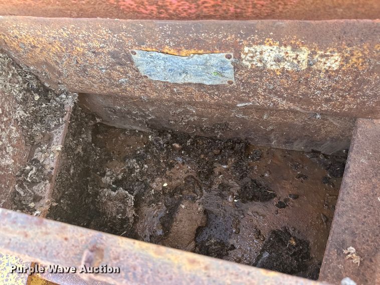 image for item FK1684 1997 Trail King Industries equipment trailer