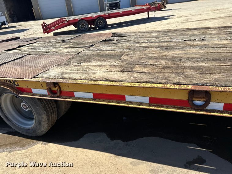 image for item FK1684 1997 Trail King Industries equipment trailer