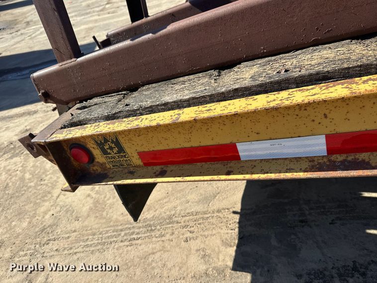 image for item FK1684 1997 Trail King Industries equipment trailer