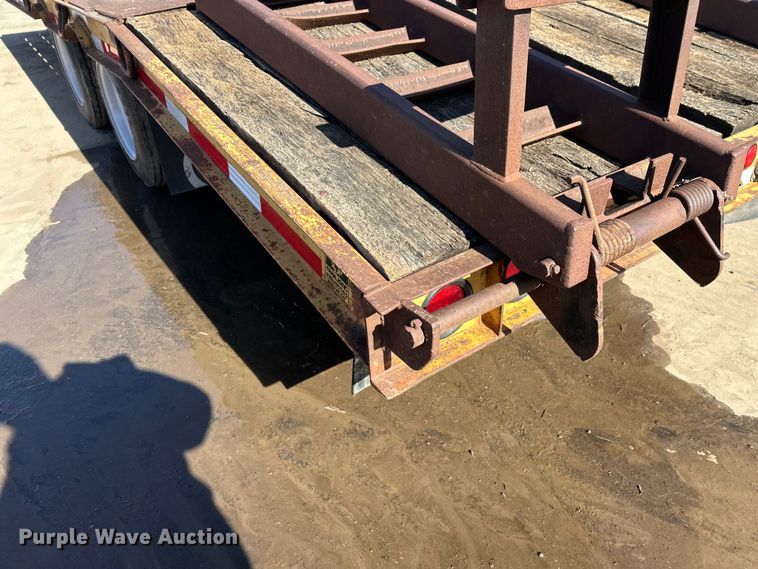 image for item FK1684 1997 Trail King Industries equipment trailer