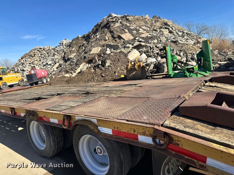 image for item FK1684 1997 Trail King Industries equipment trailer