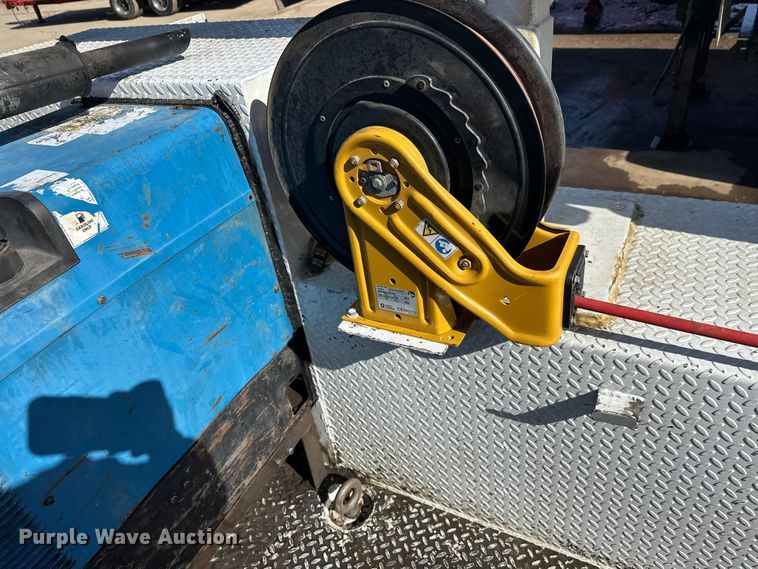 image for item FK1685 IMT service truck bed