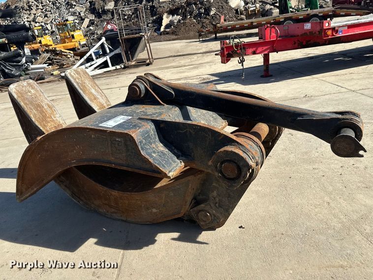 image for item FK1686 Caterpillar excavator grapple