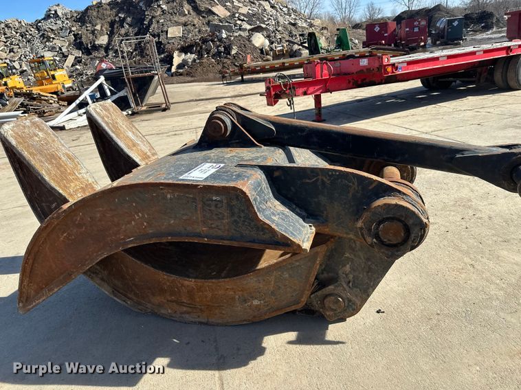 image for item FK1686 Caterpillar excavator grapple