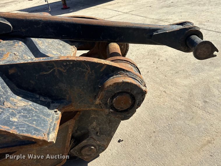 image for item FK1686 Caterpillar excavator grapple