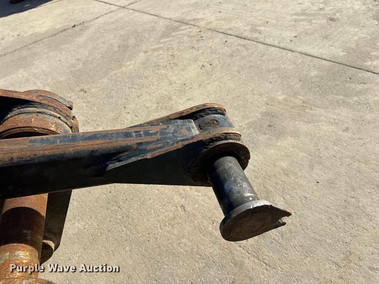 image for item FK1686 Caterpillar excavator grapple