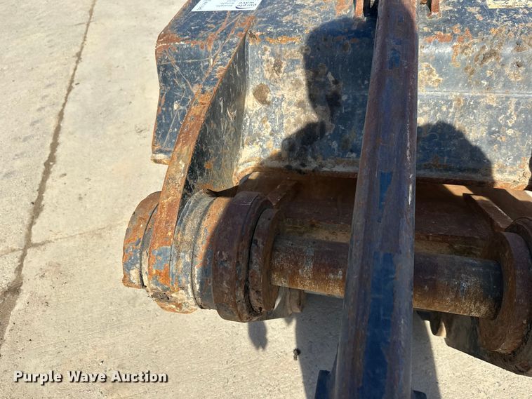 image for item FK1686 Caterpillar excavator grapple