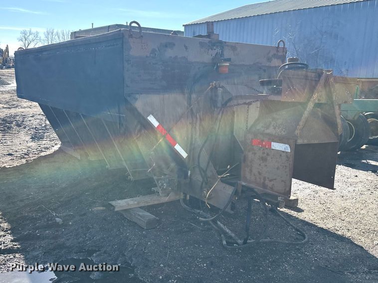 image for item FK1687 Spreader bed