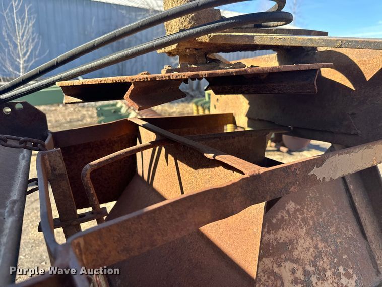 image for item FK1687 Spreader bed