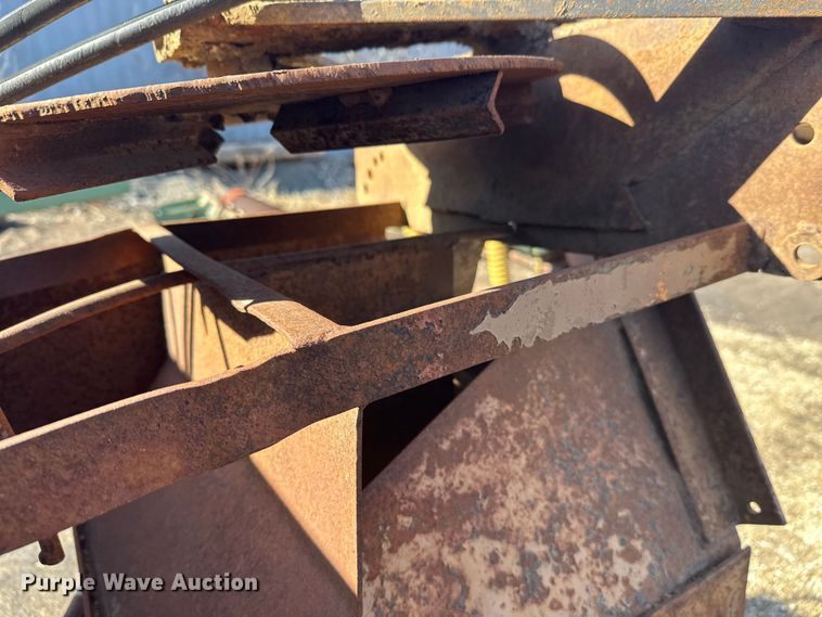 image for item FK1687 Spreader bed