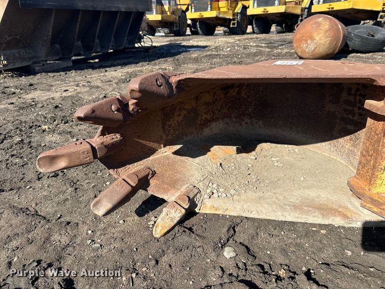 image for item FK1689 Cannon backhoe bucket