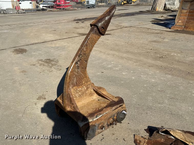 image for item FK1691 Excavator ripper tooth