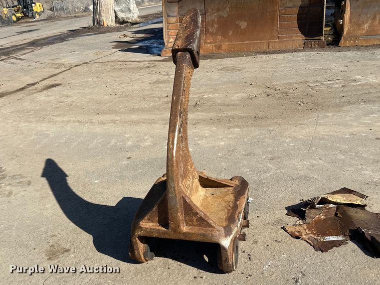 image for item FK1691 Excavator ripper tooth