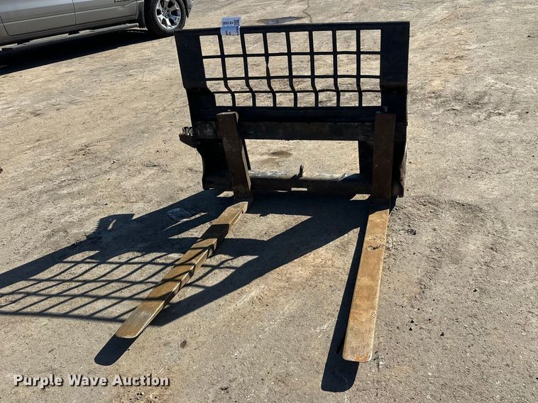 image for item FK1692 Forks skid steer forks