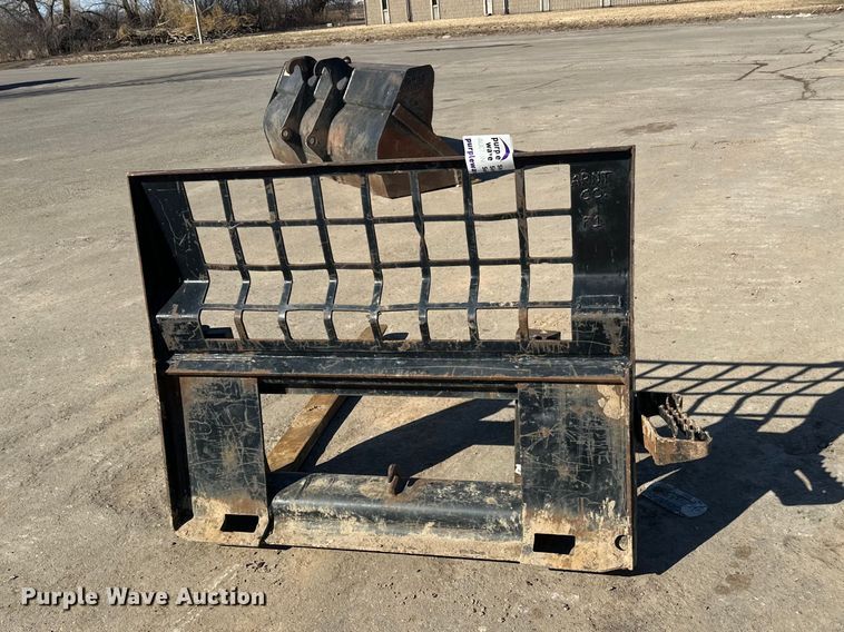 image for item FK1692 Forks skid steer forks