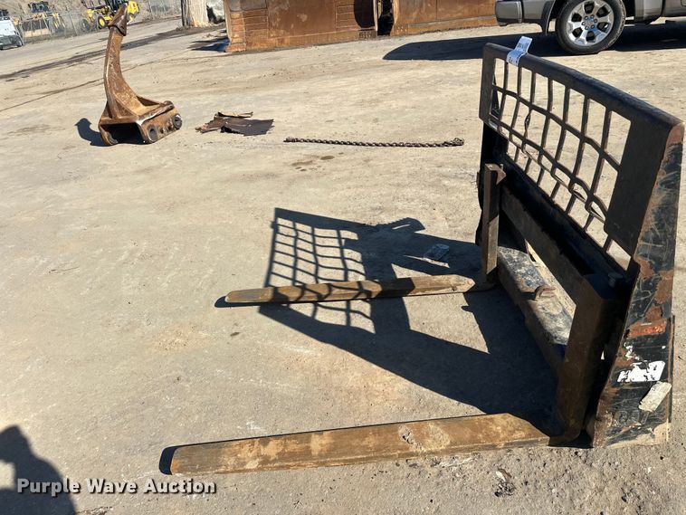 image for item FK1692 Forks skid steer forks