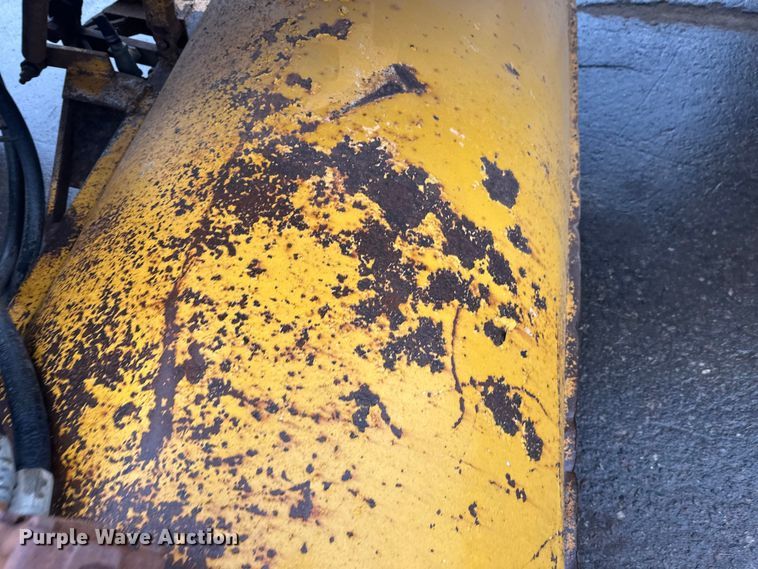 image for item FK1723 Roscoe RB-38 sweeper