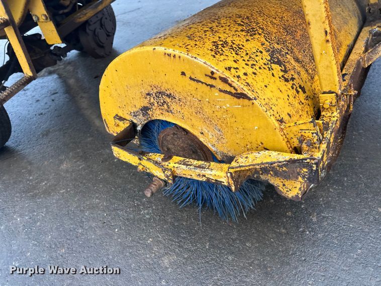 image for item FK1723 Roscoe RB-38 sweeper